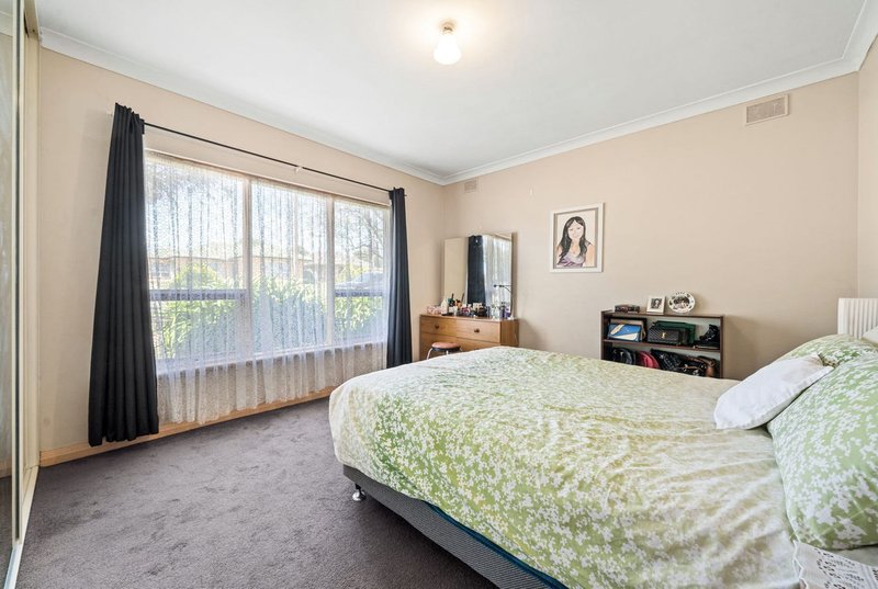 Photo - 17 Graham Avenue, Hackham SA 5163 - Image 10