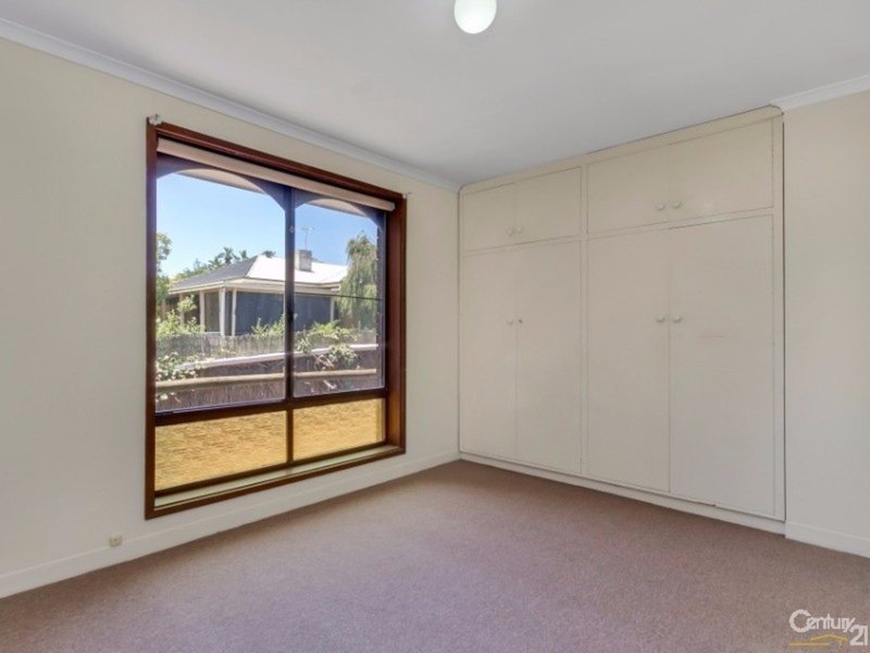 Photo - 17 Graham Road, Darlington SA 5047 - Image 5