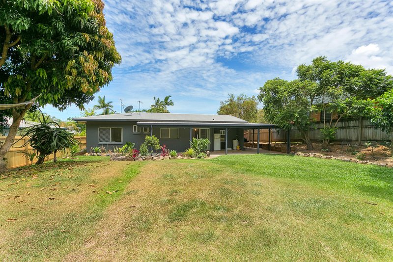 Photo - 17 Grampian Close, Smithfield QLD 4878 - Image 15