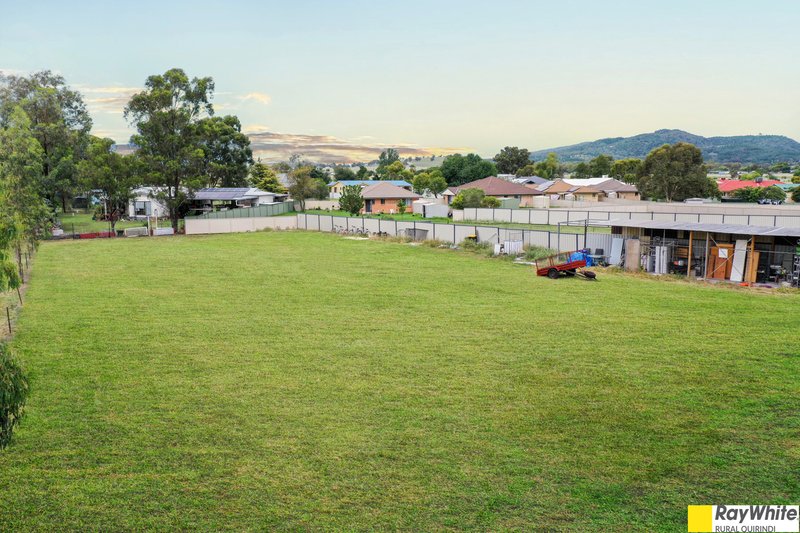 Photo - 17 Green Crescent, Quirindi NSW 2343 - Image 6