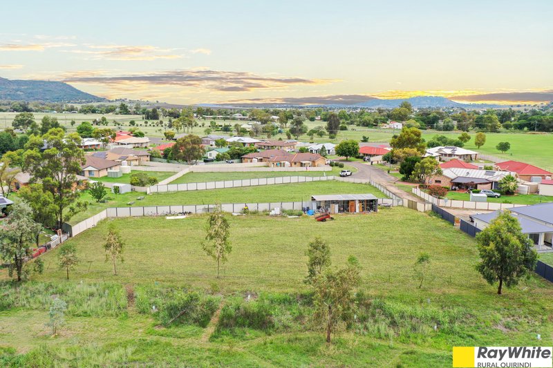 Photo - 17 Green Crescent, Quirindi NSW 2343 - Image 8