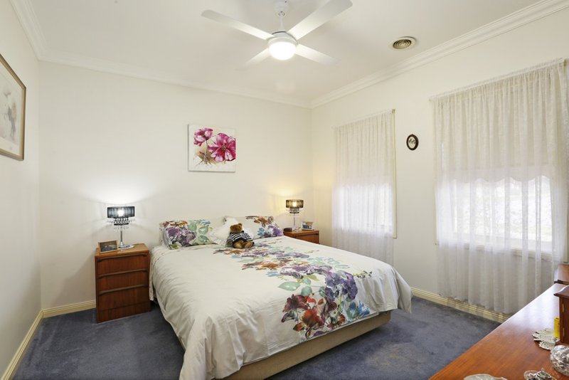 Photo - 17 Greenleaf Drive, Lara VIC 3212 - Image 7