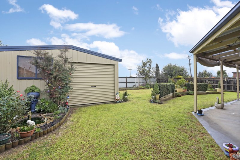 Photo - 17 Greenleaf Drive, Lara VIC 3212 - Image 13