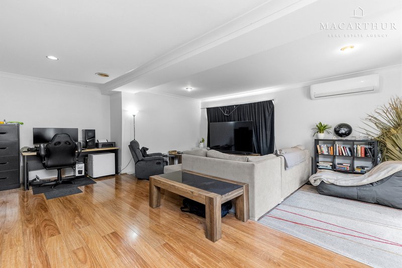 Photo - 17 Grevillea Crescent, Lake Albert NSW 2650 - Image 7