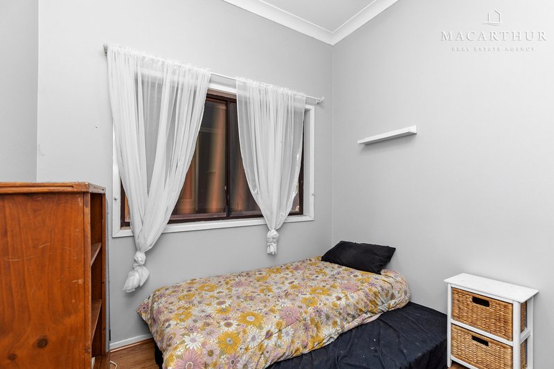 Photo - 17 Grevillea Crescent, Lake Albert NSW 2650 - Image 12