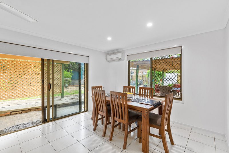 Photo - 17 Griffith Avenue, Tewantin QLD 4565 - Image 4