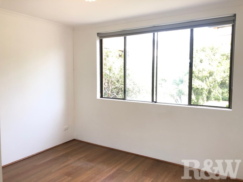 Photo - 1/7 Griffiths Street, Blacktown NSW 2148 - Image 7