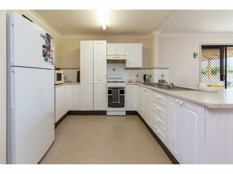 Photo - 17 Guy Avenue, Forster NSW 2428 - Image 7