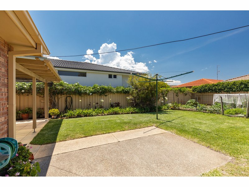 Photo - 17 Guy Avenue, Forster NSW 2428 - Image 15