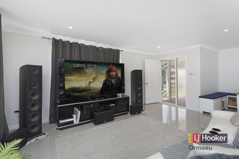 Photo - 17 Haase Crescent, Ormeau QLD 4208 - Image 8