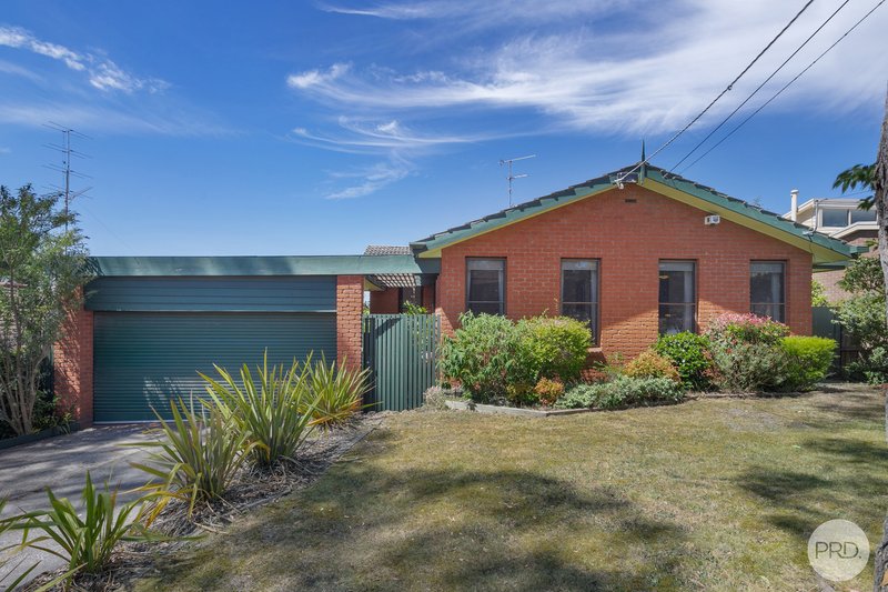 17 Hale Avenue, Mount Clear VIC 3350