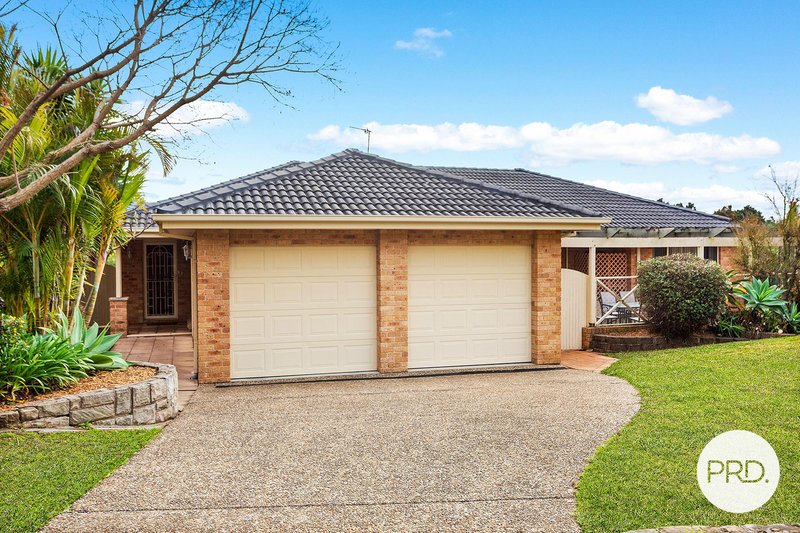 Photo - 17 Hallam Close, Kanahooka NSW 2530 - Image 1