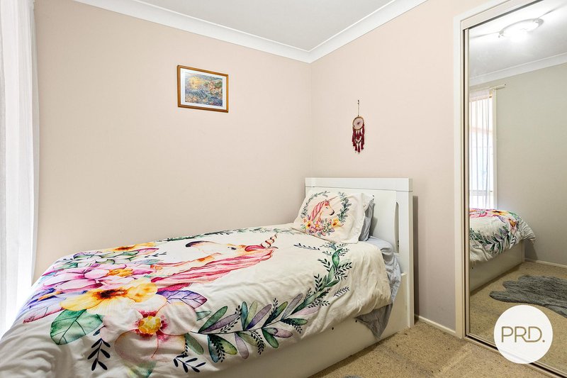 Photo - 17 Hallam Close, Kanahooka NSW 2530 - Image 7