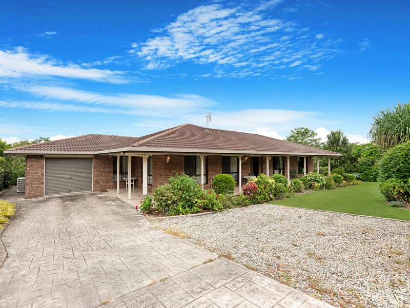 Photo - 17 Hamilton Drive, Craignish QLD 4655 - Image 2