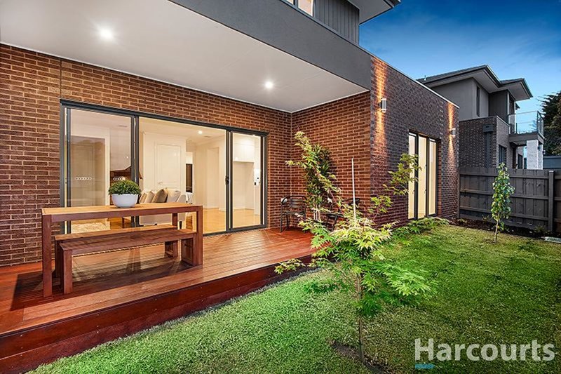 Photo - 17 Hammence Street, Glen Waverley VIC 3150 - Image 12