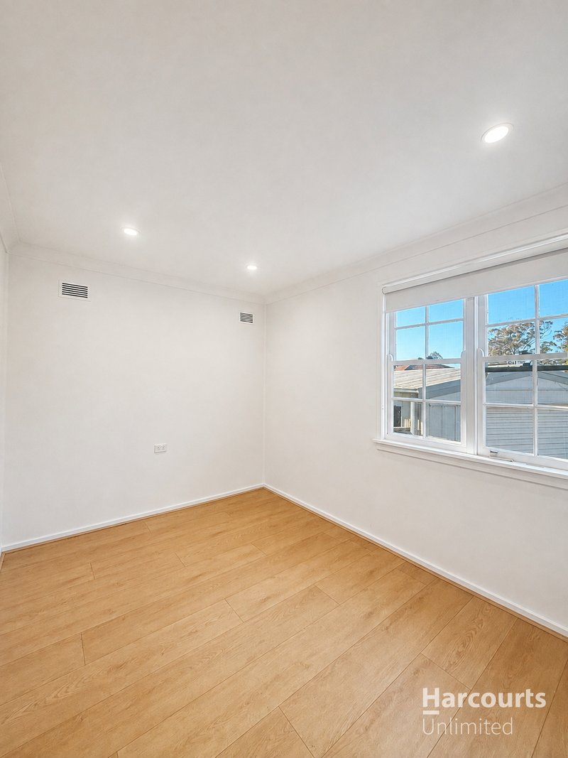 Photo - 17 Handel Avenue, Emerton NSW 2770 - Image 4