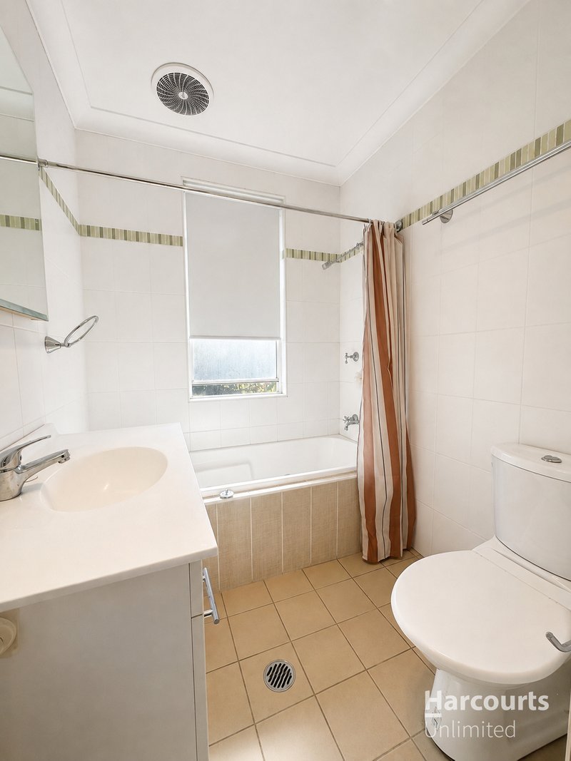 Photo - 17 Handel Avenue, Emerton NSW 2770 - Image 6