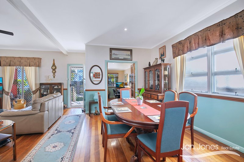 Photo - 17 Hardiman Street, Woody Point QLD 4019 - Image 8