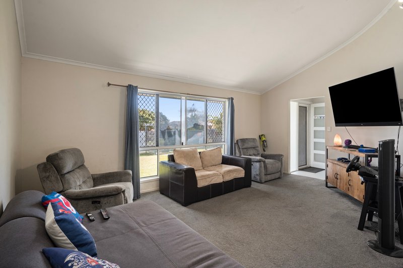Photo - 17 Hargrave Street, Morayfield QLD 4506 - Image 12