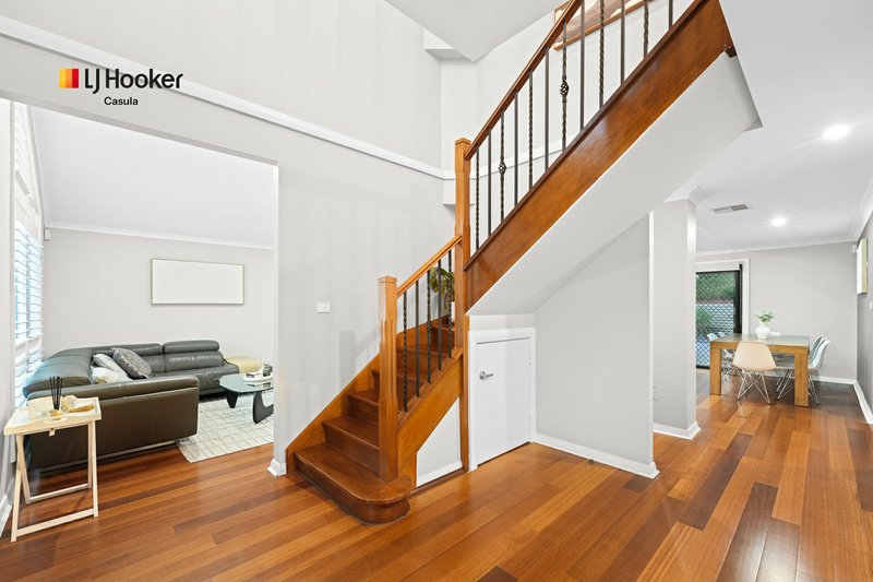 Photo - 17 Harpur Place, Casula NSW 2170 - Image 6