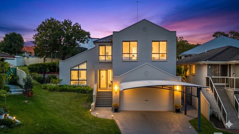 Photo - 17 Harpur Place, Casula NSW 2170 - Image 2