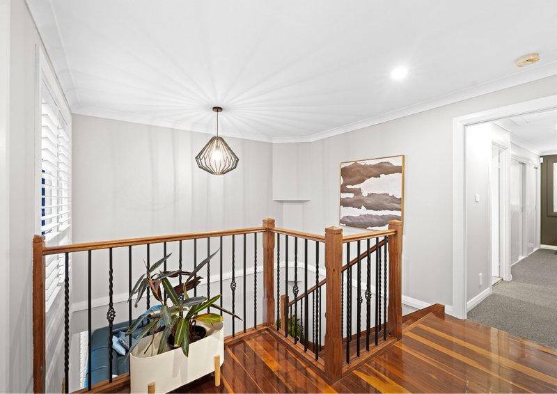 Photo - 17 Harpur Place, Casula NSW 2170 - Image 11