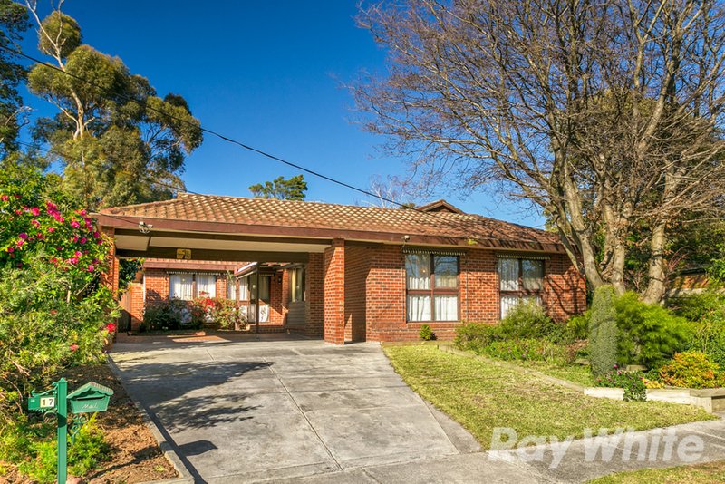 17 Harris Crescent, Glen Waverley VIC 3150