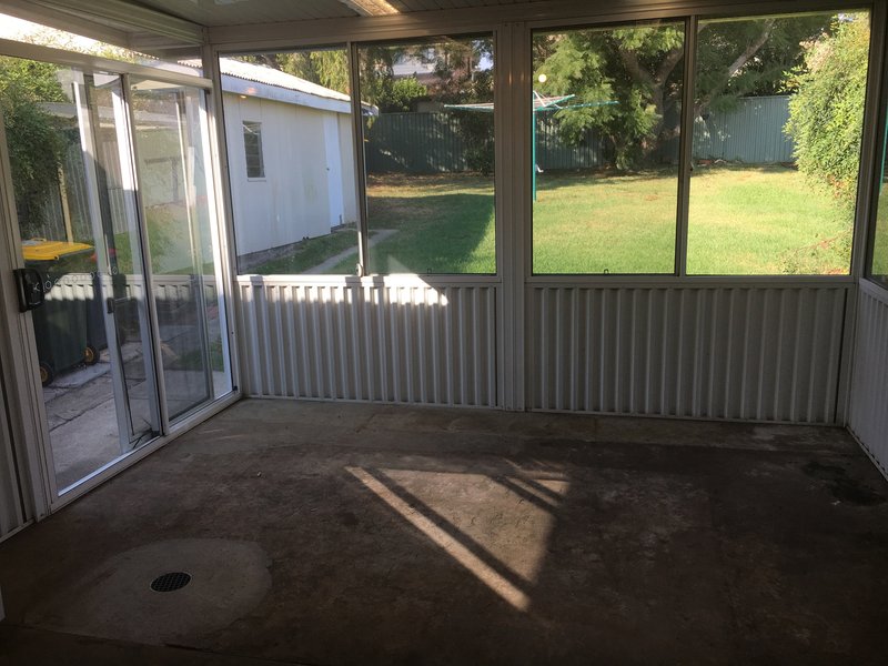 Photo - 17 Harvey Avenue, Padstow NSW 2211 - Image 6