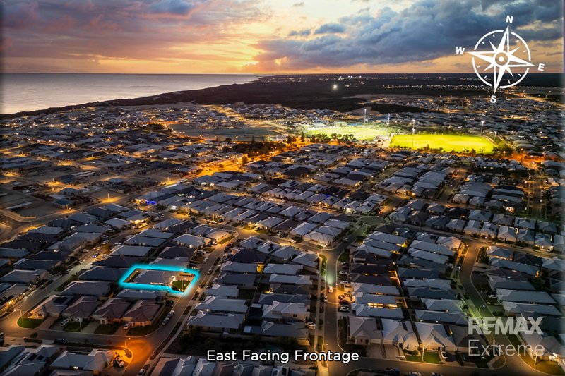 Photo - 17 Hatchway Road, Alkimos WA 6038 - Image 6