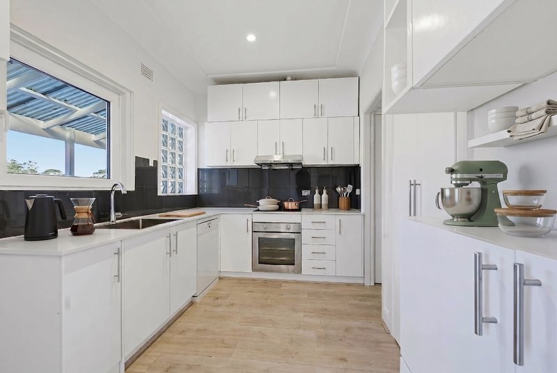 Photo - 17 Havilah Avenue, Wahroonga NSW 2076 - Image 2