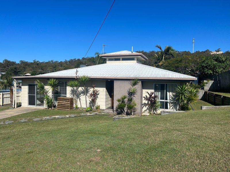 17 Hayes Avenue, Boyne Island QLD 4680