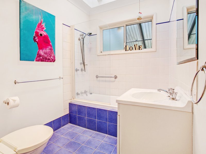 Photo - 1/7 Heathcote Street, Helensburgh NSW 2508 - Image 7