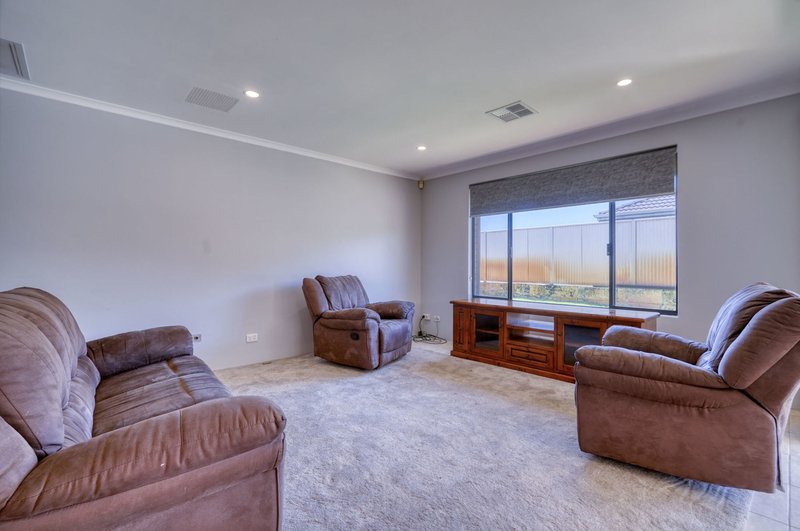 Photo - 17 Heathcote Way, Bertram WA 6167 - Image 12