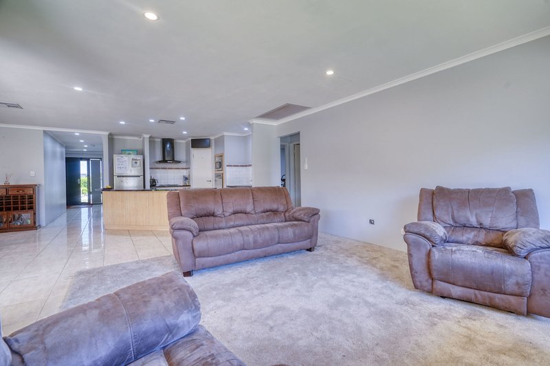 Photo - 17 Heathcote Way, Bertram WA 6167 - Image 14