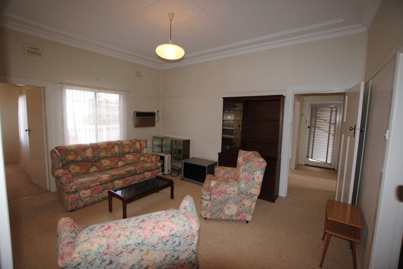 Photo - 17 Hebden Street, Yoogali NSW 2680 - Image 3