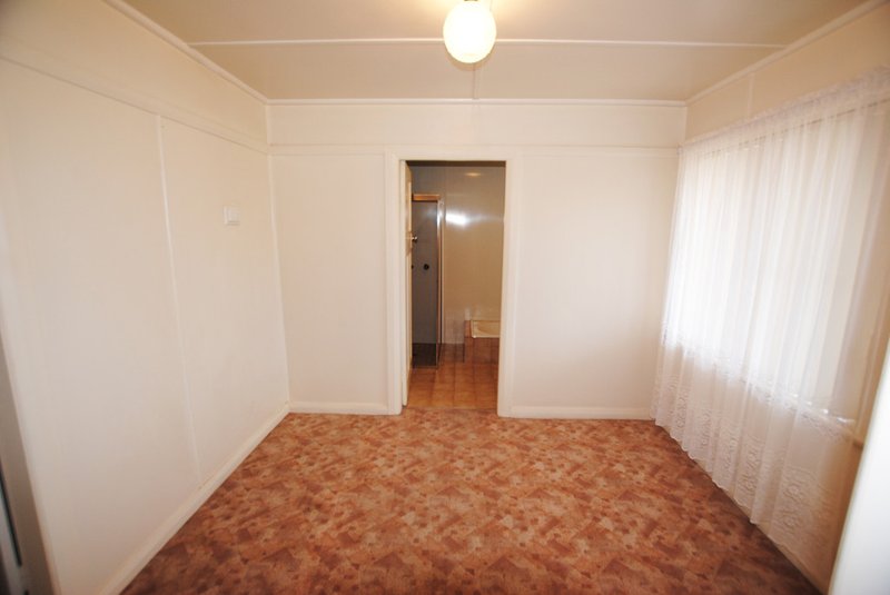 Photo - 17 Hebden Street, Yoogali NSW 2680 - Image 4