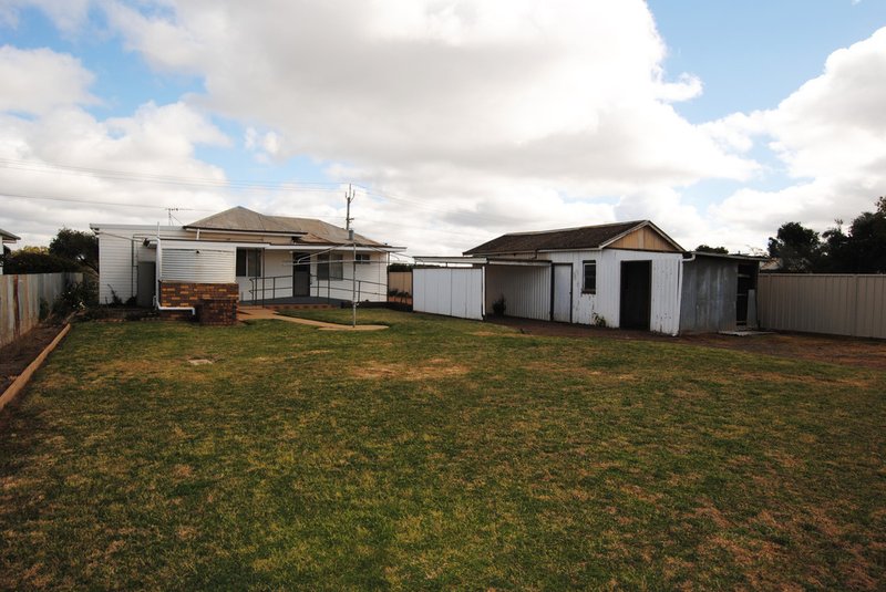 Photo - 17 Hebden Street, Yoogali NSW 2680 - Image 13