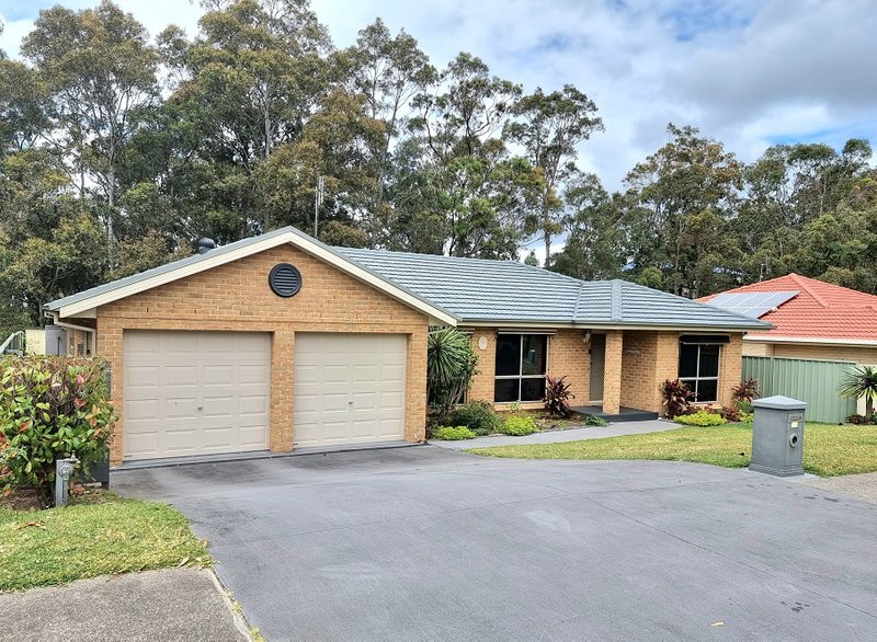 Photo - 17 Hebrides Road, Fletcher NSW 2287 - Image 18