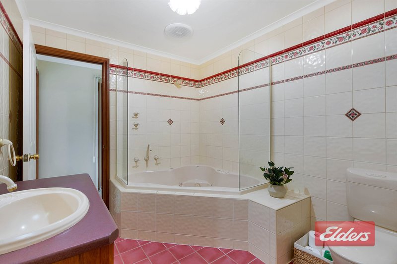 Photo - 17 Hemaford Grove, Gawler East SA 5118 - Image 12