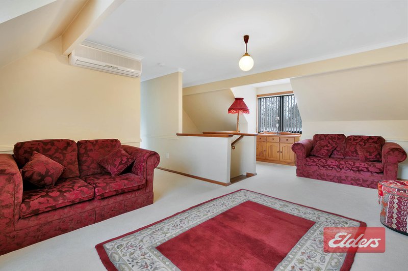 Photo - 17 Hemaford Grove, Gawler East SA 5118 - Image 14