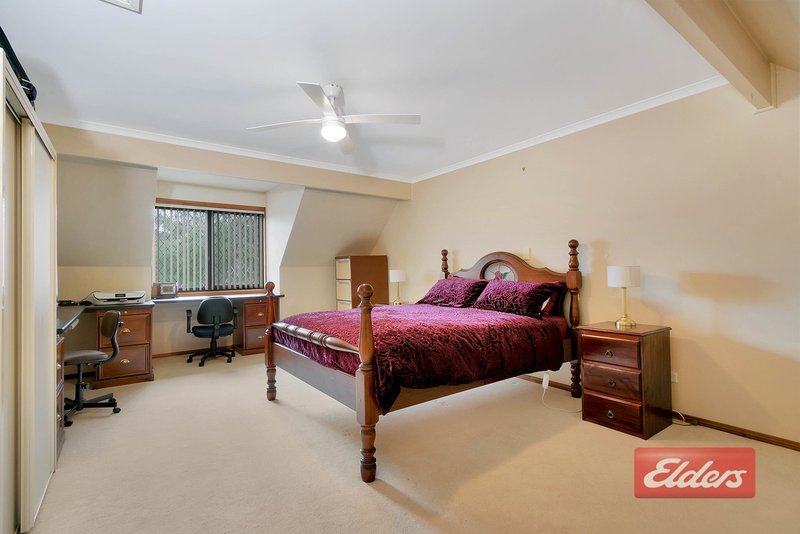 Photo - 17 Hemaford Grove, Gawler East SA 5118 - Image 16