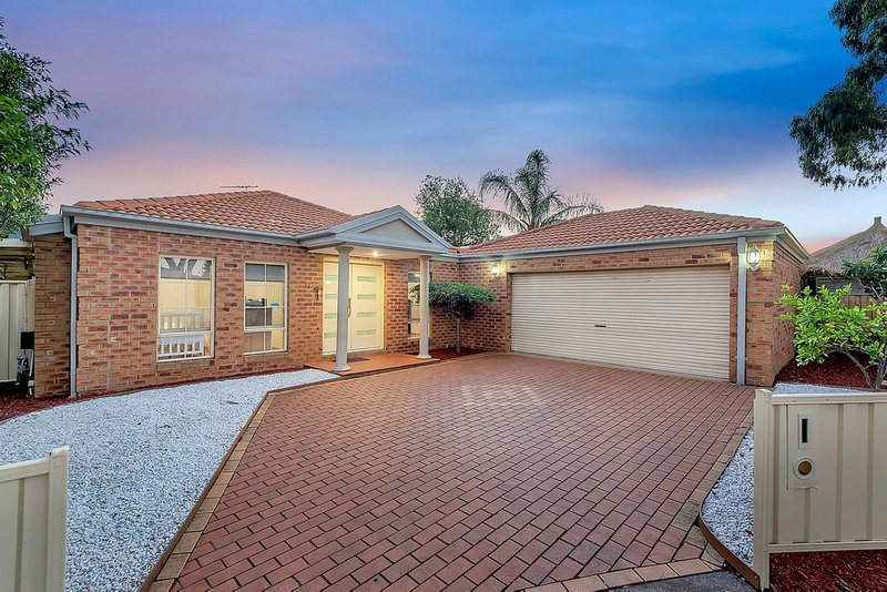 17 Hemsworth Court, Roxburgh Park VIC 3064