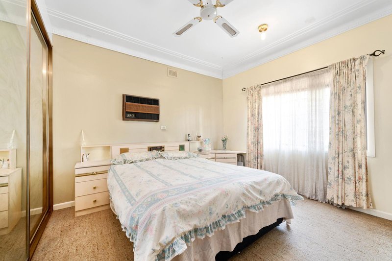 Photo - 17 Henderson Avenue, Panania NSW 2213 - Image 2