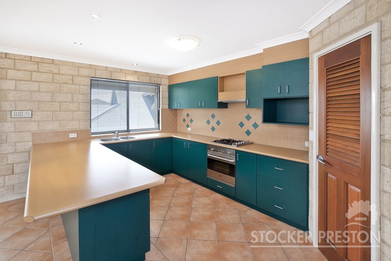 Photo - 1/7 Henry Street, Bunbury WA 6230 - Image 5