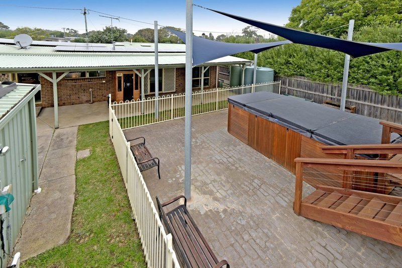 Photo - 17 Henty Road, St Leonards VIC 3223 - Image 3