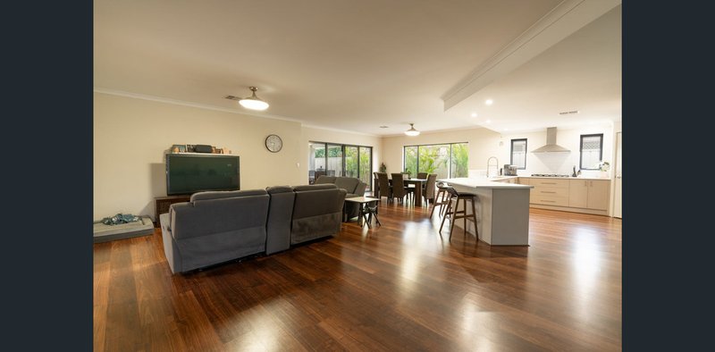 Photo - 17 Herbert Meander, Baldivis WA 6171 - Image 6