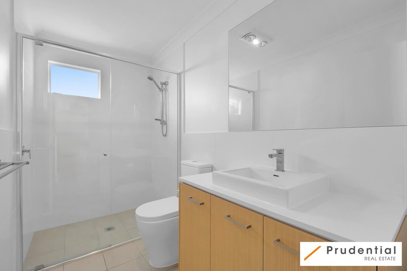 Photo - 17 Heron Lane, Oran Park NSW 2570 - Image 6