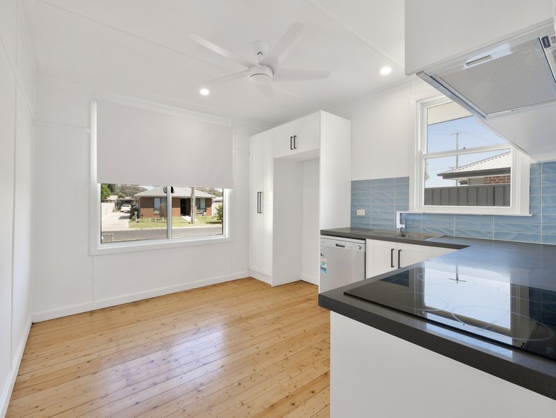 Photo - 17 Higgins Street, Wangaratta VIC 3677 - Image 3