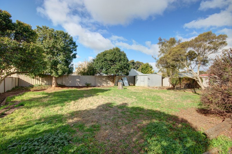 Photo - 17 High Street, Rochester VIC 3561 - Image 16