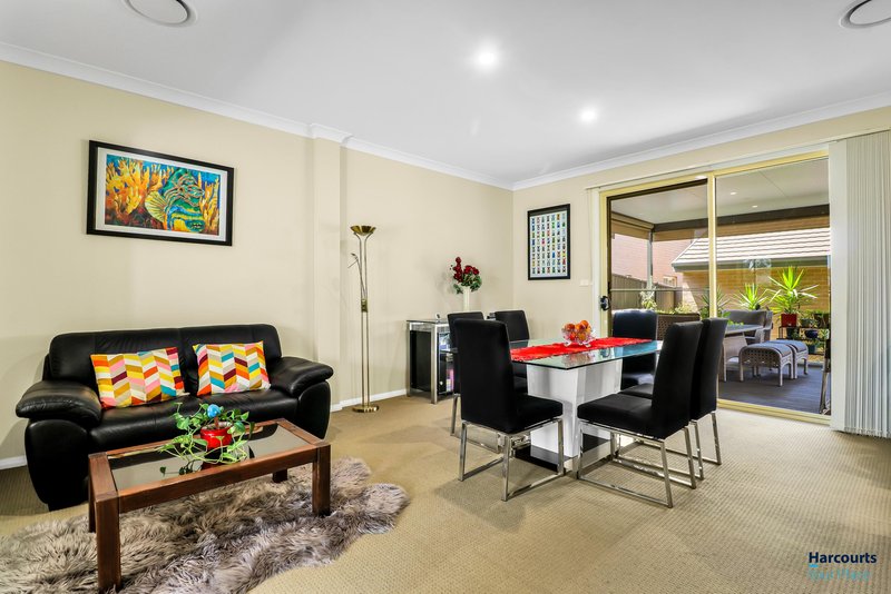 Photo - 17 Highett Street, Ropes Crossing NSW 2760 - Image 4